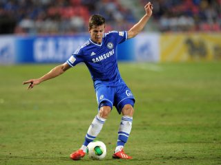 VAN GINKEL: “RIMANERE AL MILAN SAREBBE INTERESSANTE”